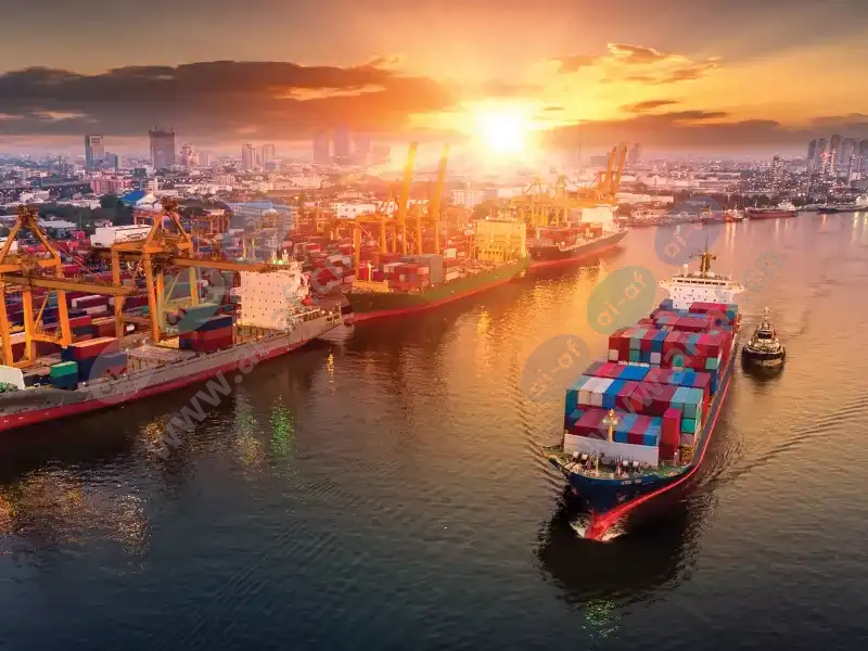 harbor_container_ships_cargo_sunlight_2011_2600x1950.jpg.webp