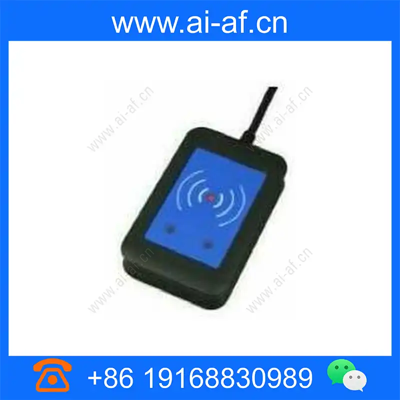 安讯士 AXIS 外部安全 RFID 读卡器 axis-external-secured-rfid-card-reader_img_00.webp