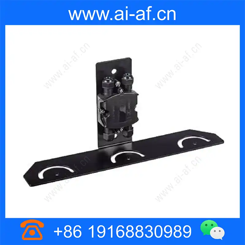 Samsung Hanwha SECL-BRCKT-WALL-3 Triple Wall Illuminator Bracket secl-brckt-wall-3_img_00.webp