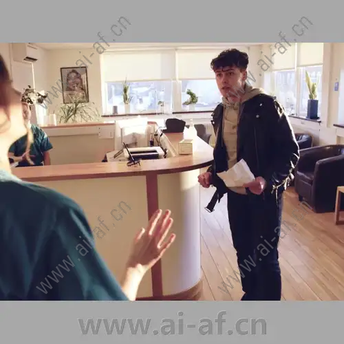 AXIS Wearable Video Surveillance Solutions for Healthcare